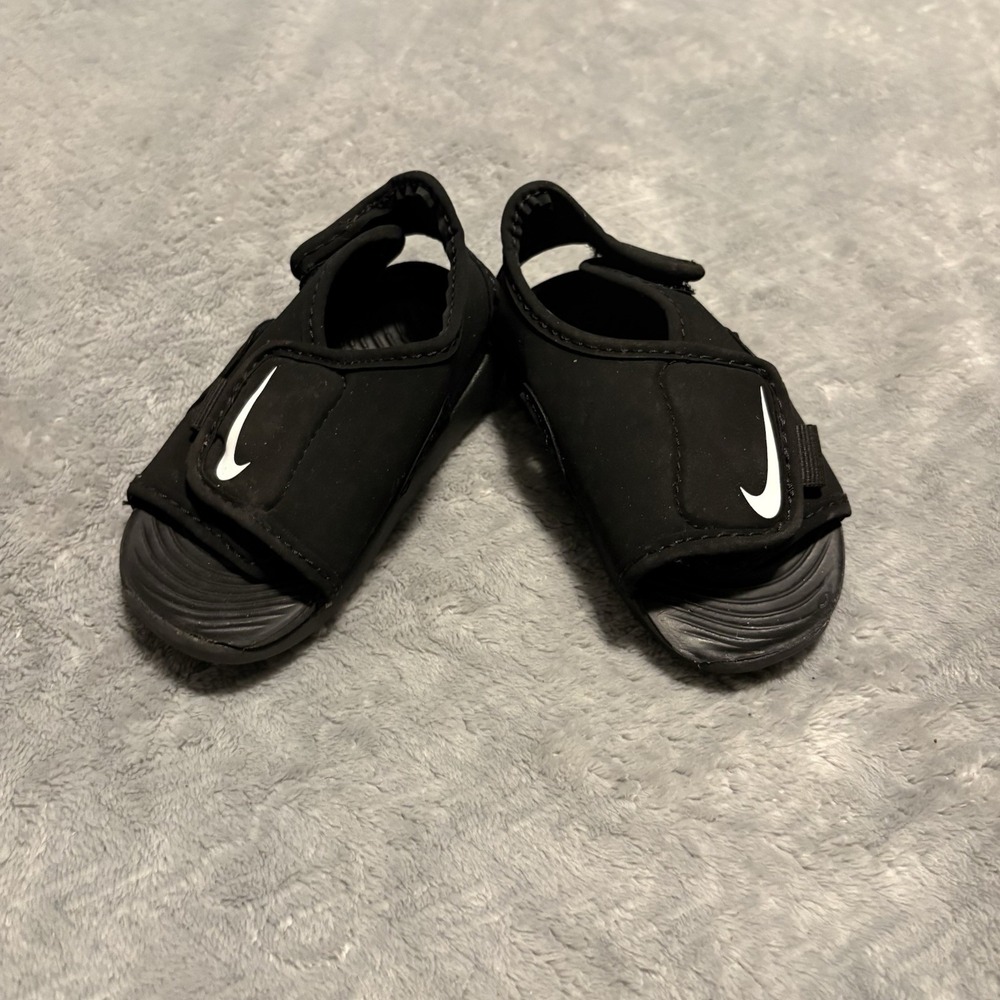 NIKE SANDAL SUNRAY ADJUST (TD) BLACK / WHITE DB9566 001 TODDLER Size 4C